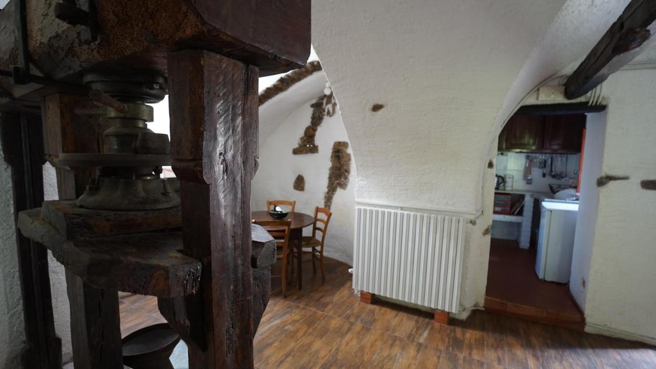 Villa Old Mill Pigna Esterno foto