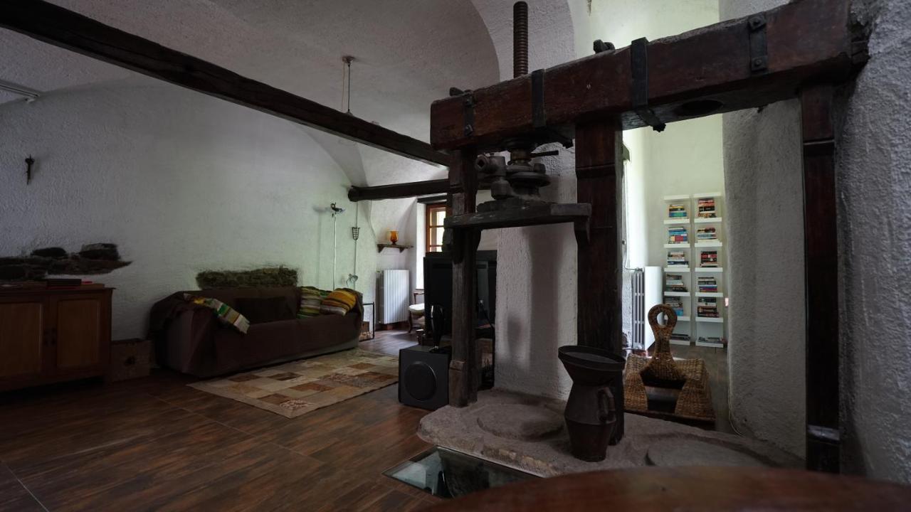 Villa Old Mill Pigna Esterno foto